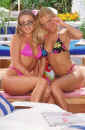 9babes07.jpg (30174 octets)